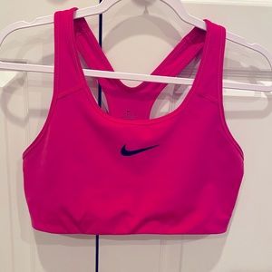 NIKE DRI-FIT Sports Bra